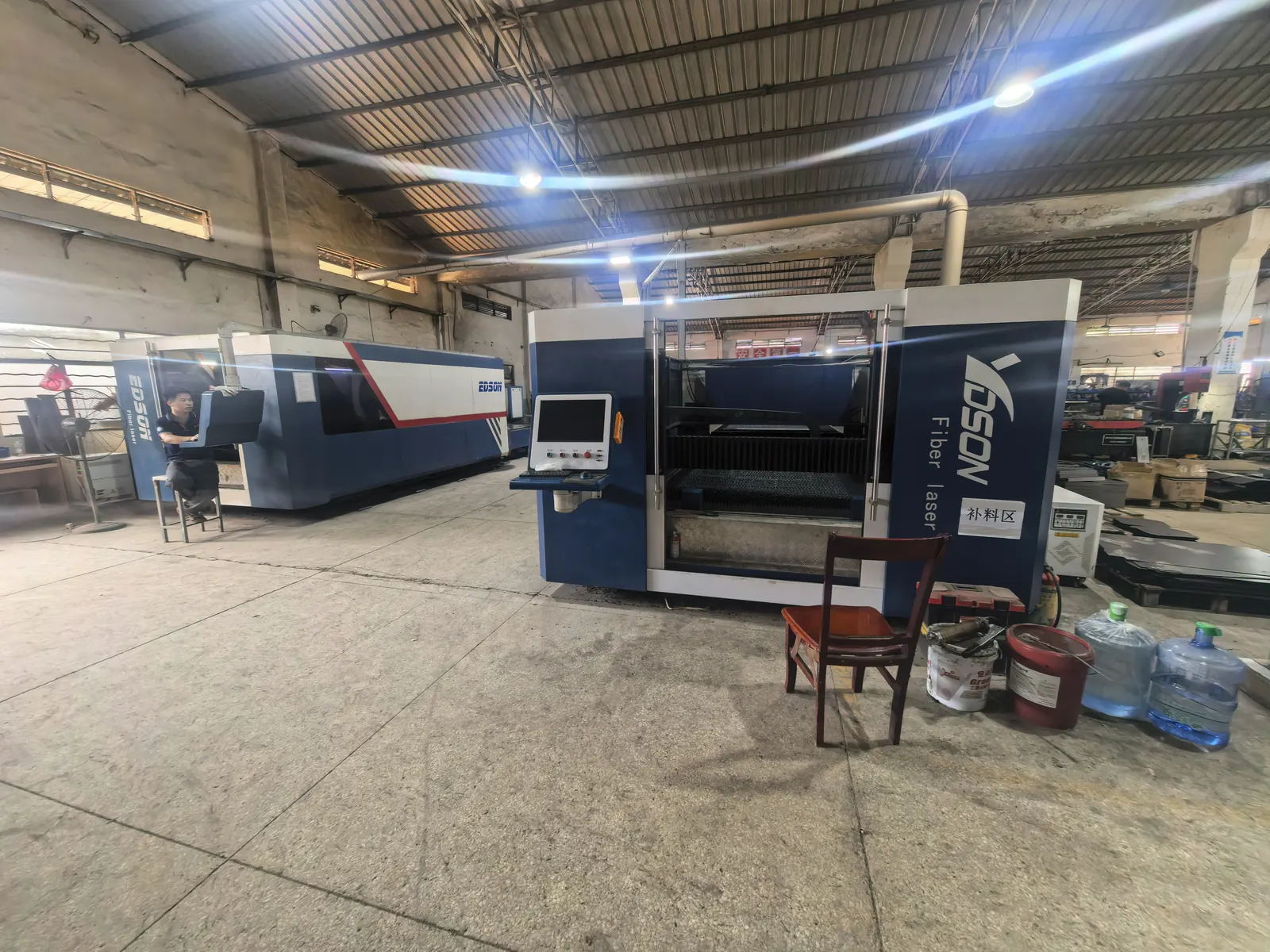 Fiber Laser Cutting Machines